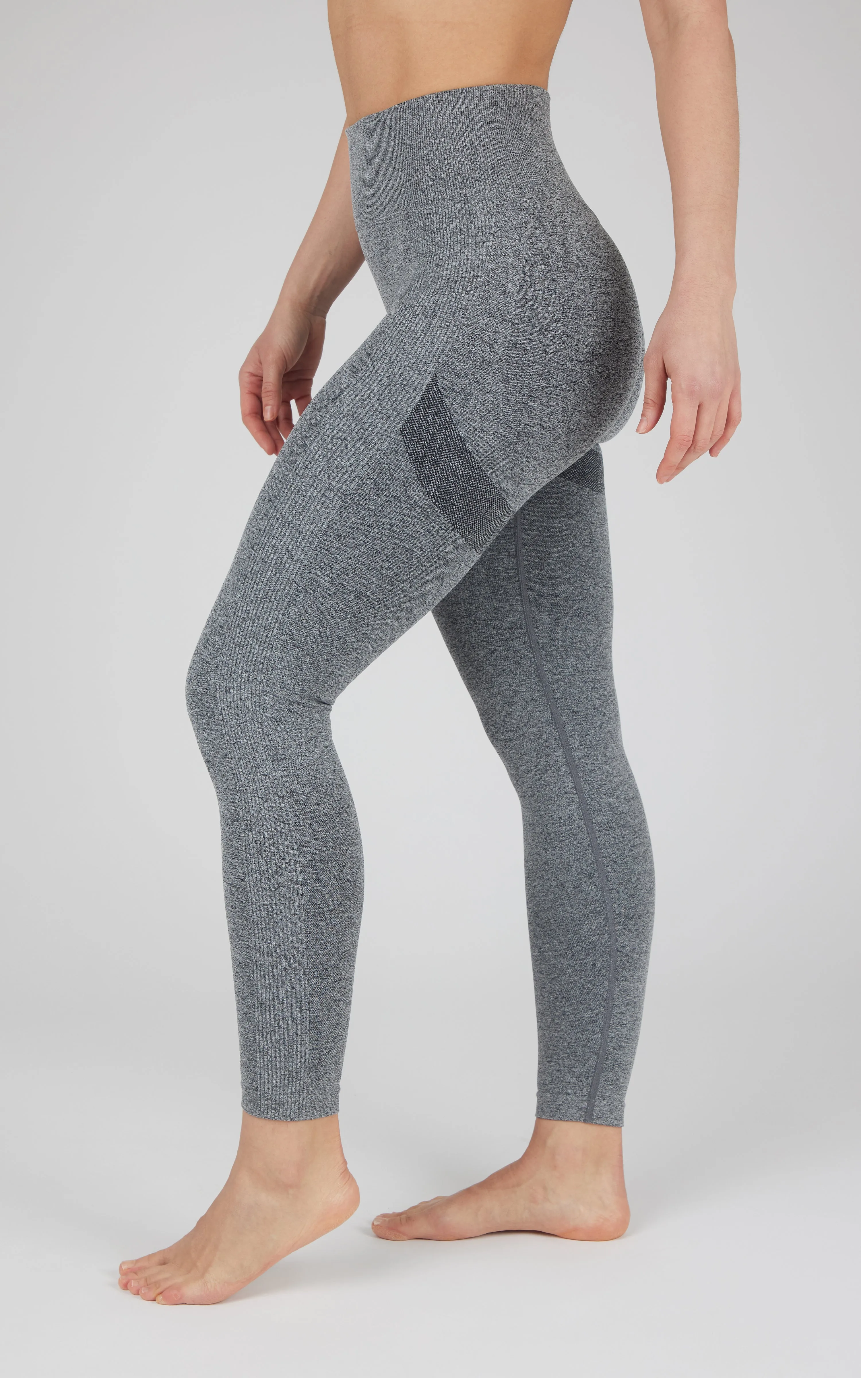 Bootyful Seamless Core Lift Ankle Legging