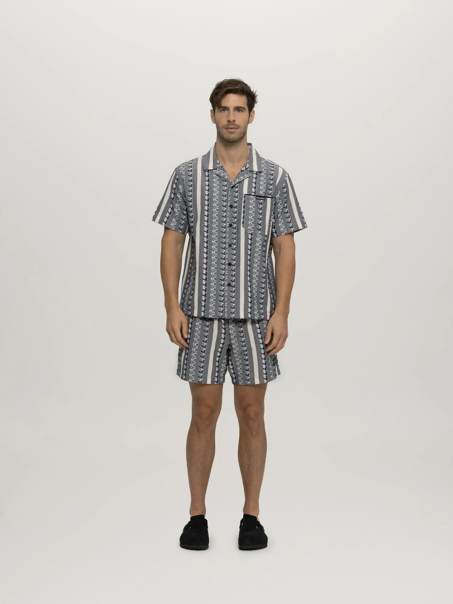 Dobby Fin Walk Short